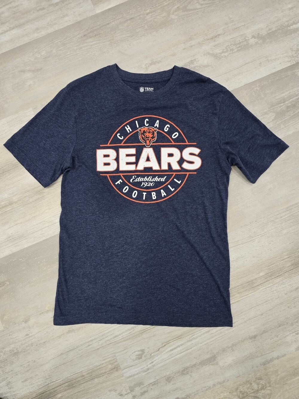 NFL Team Apparel Chicago Bears T-Shirt - Men's Large EUC